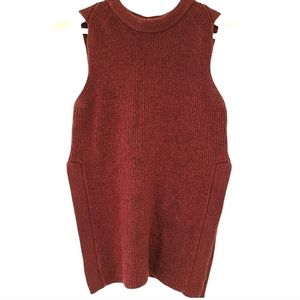 Aritzia Wilfred Wool Sleeveless Tank Top Vest in Burgundy Size Small